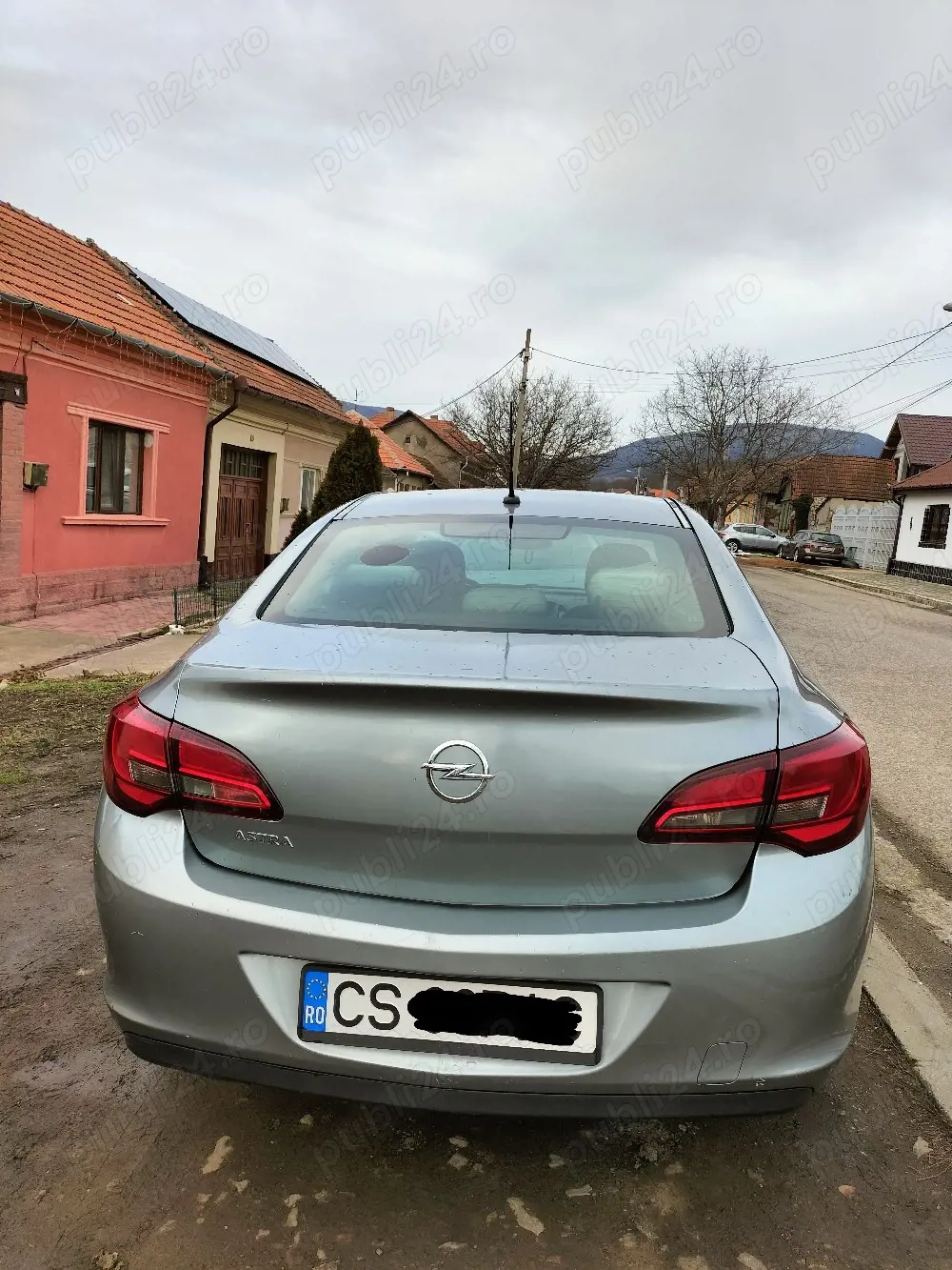 Opel Astra J 2014-prim proprietar