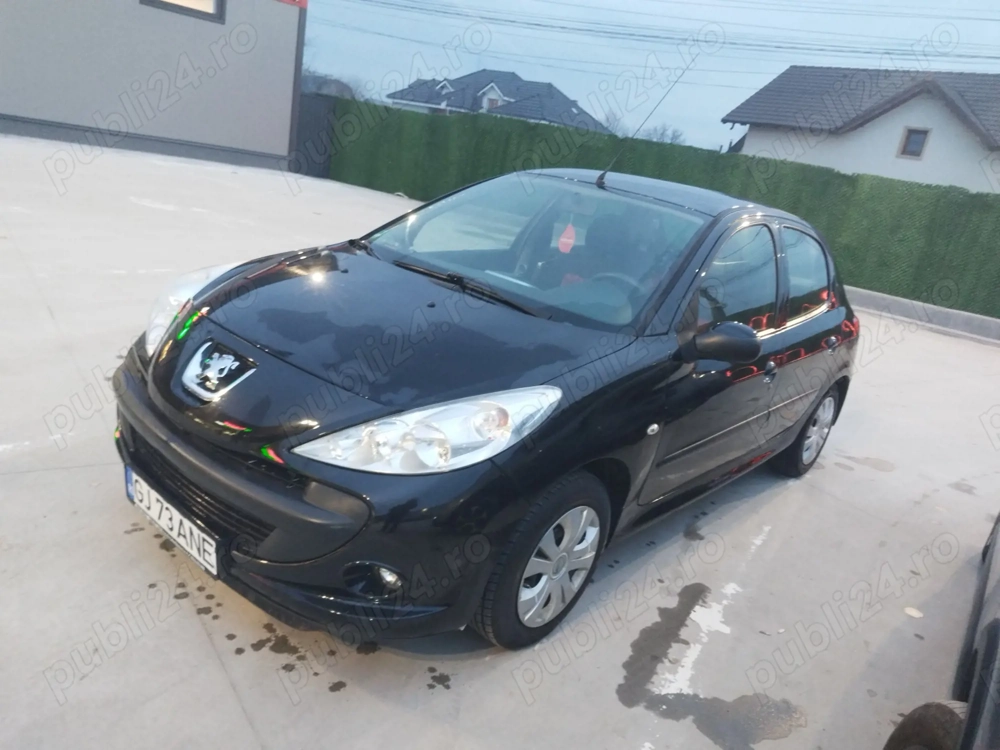 Vand Peugeot 206+ an 2010