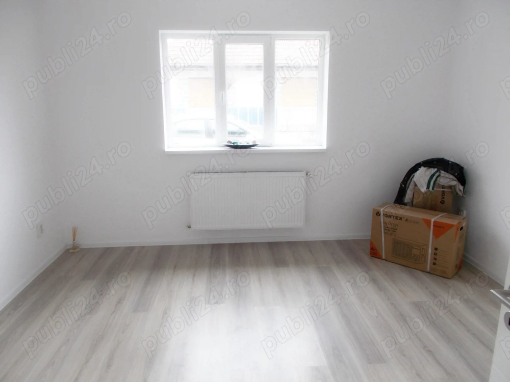 Casa, Timisoara, 1970, jumatate duplex, 2 corpuri, 3+1 camere, 235mp teren