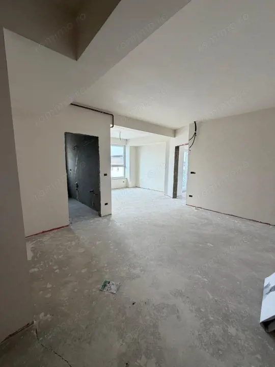 Apartament 3 camere, bloc nou , Radauti