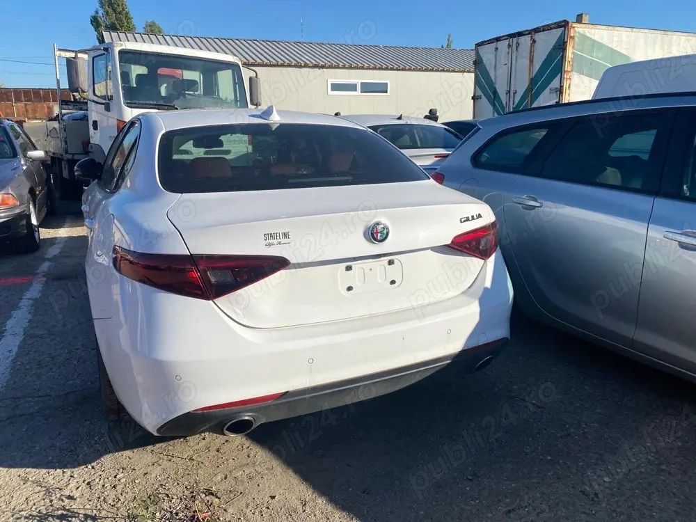 Alfa Romeo Giulia 2.0 turbo 280 hp 2021