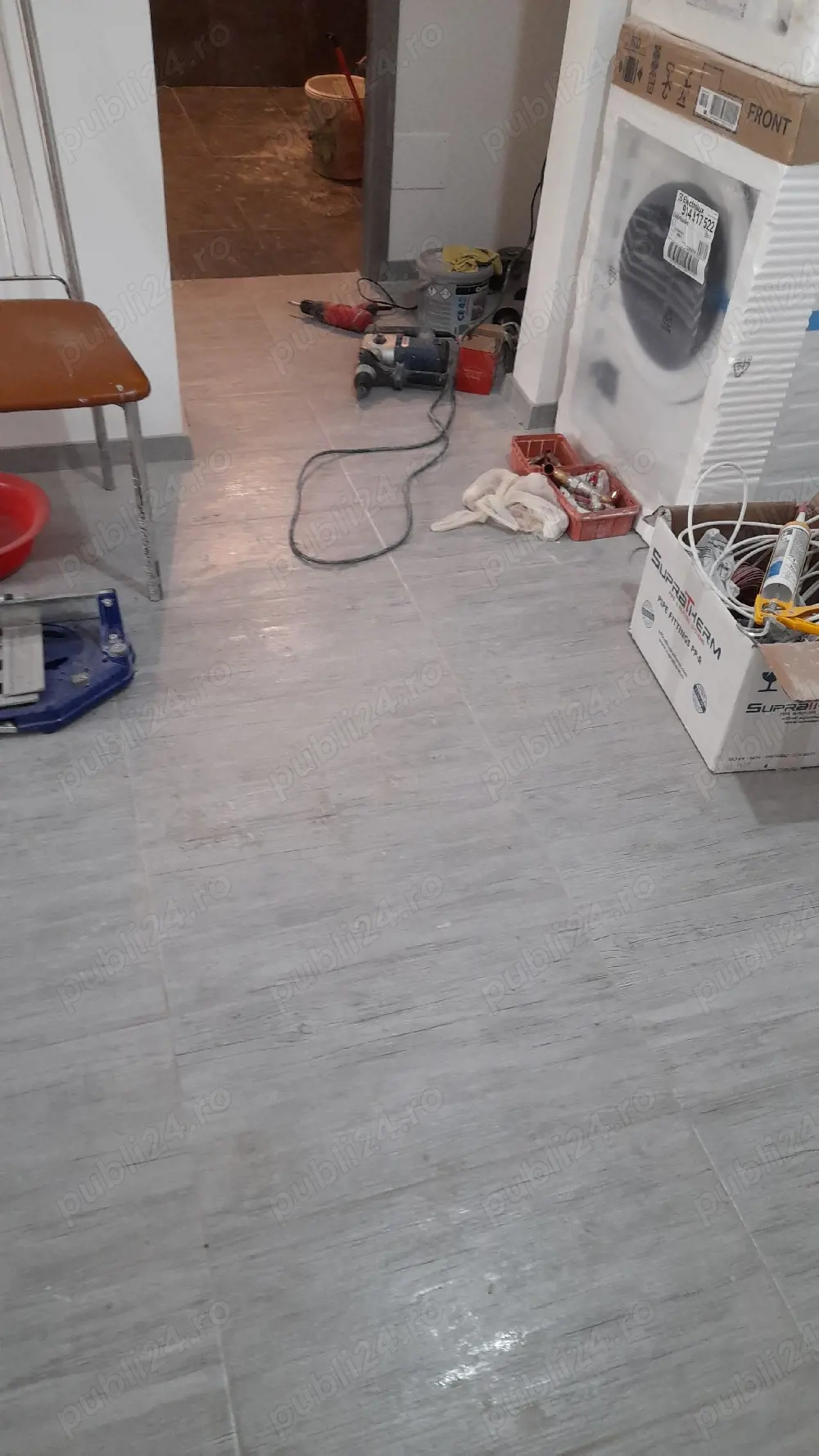 prestări servicii 