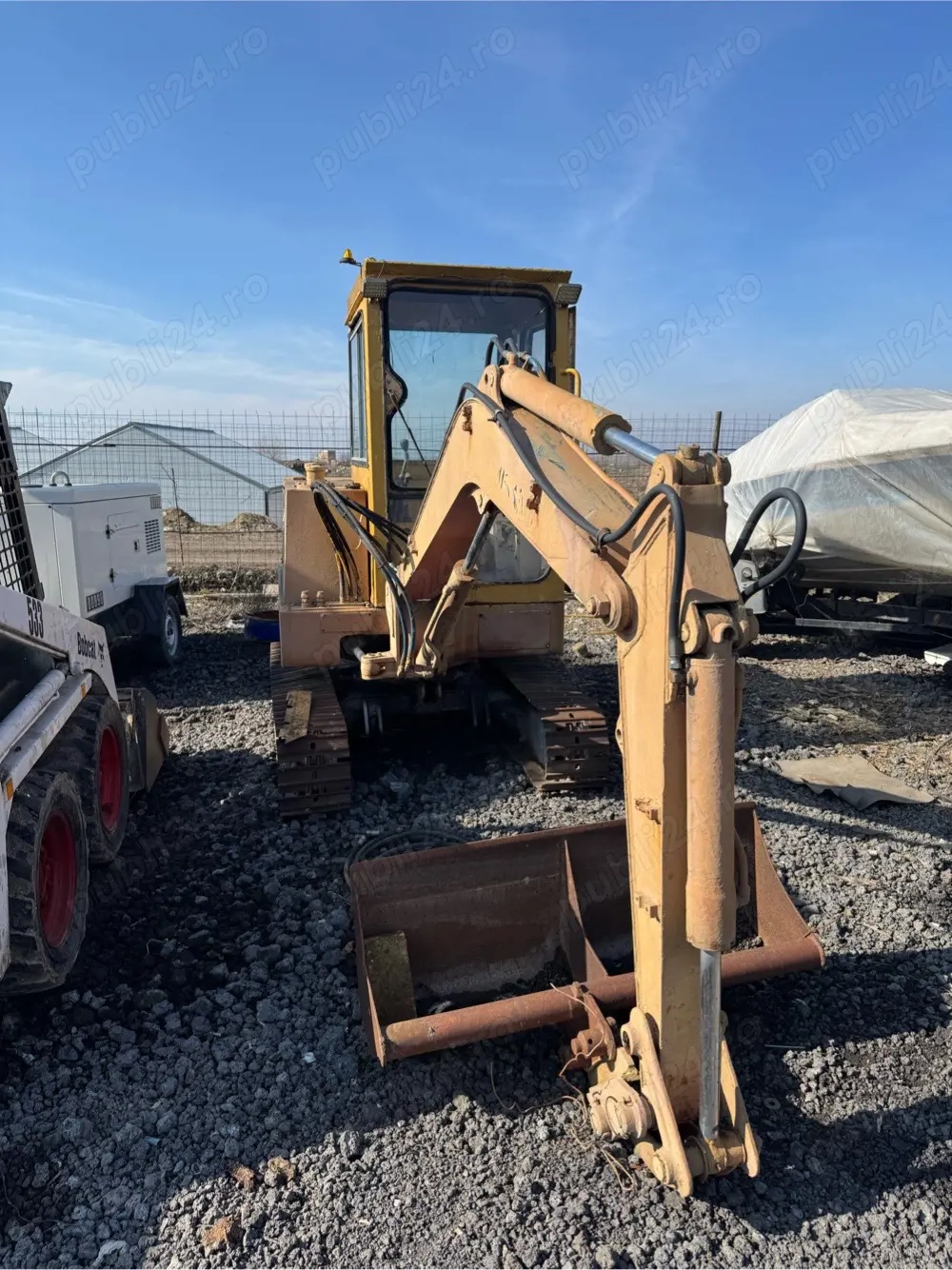 Excavator Nissan N300