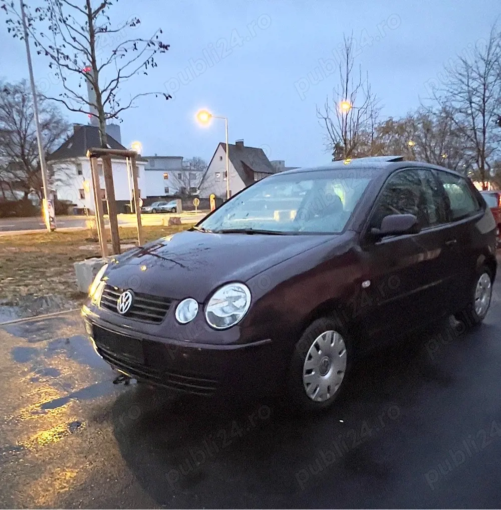 *** Vw Polo 1.2 Trendline  2012 - Trapa - DVD - Servo - 123000 KM ***