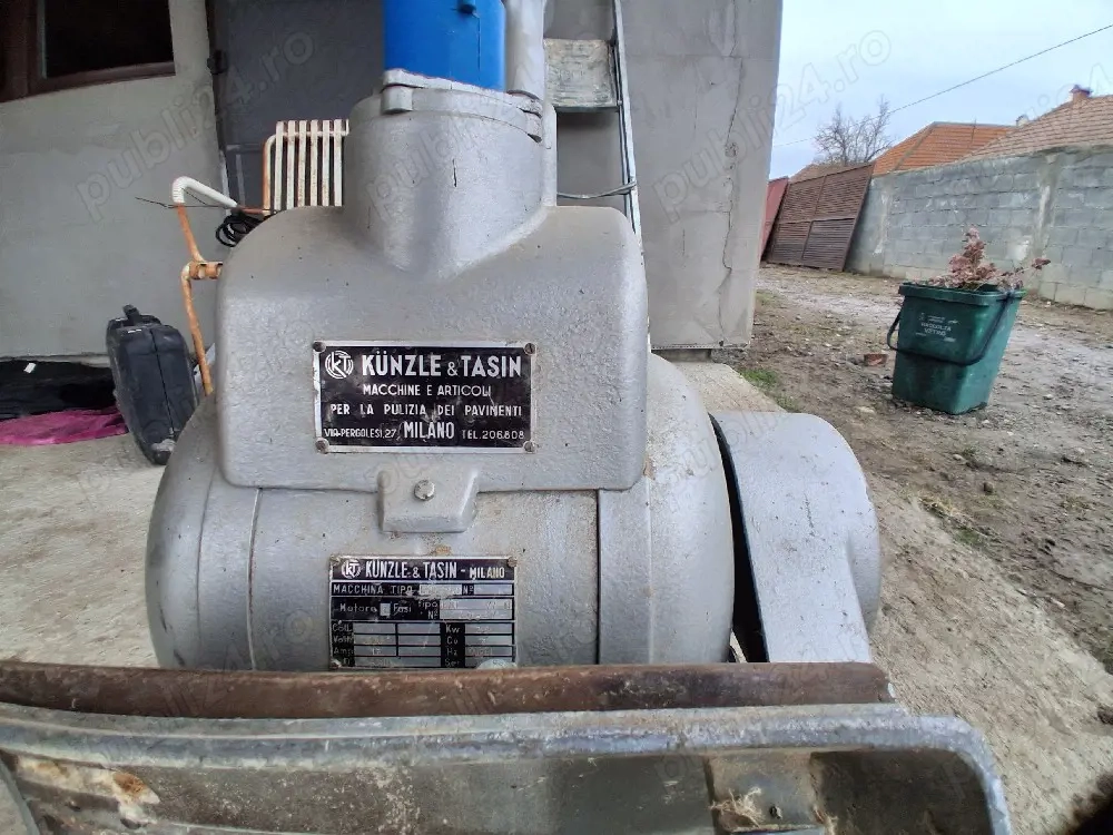 masina de reconditionat parchet