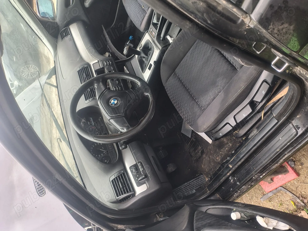Dezmembrez bmw e 46 sedan 