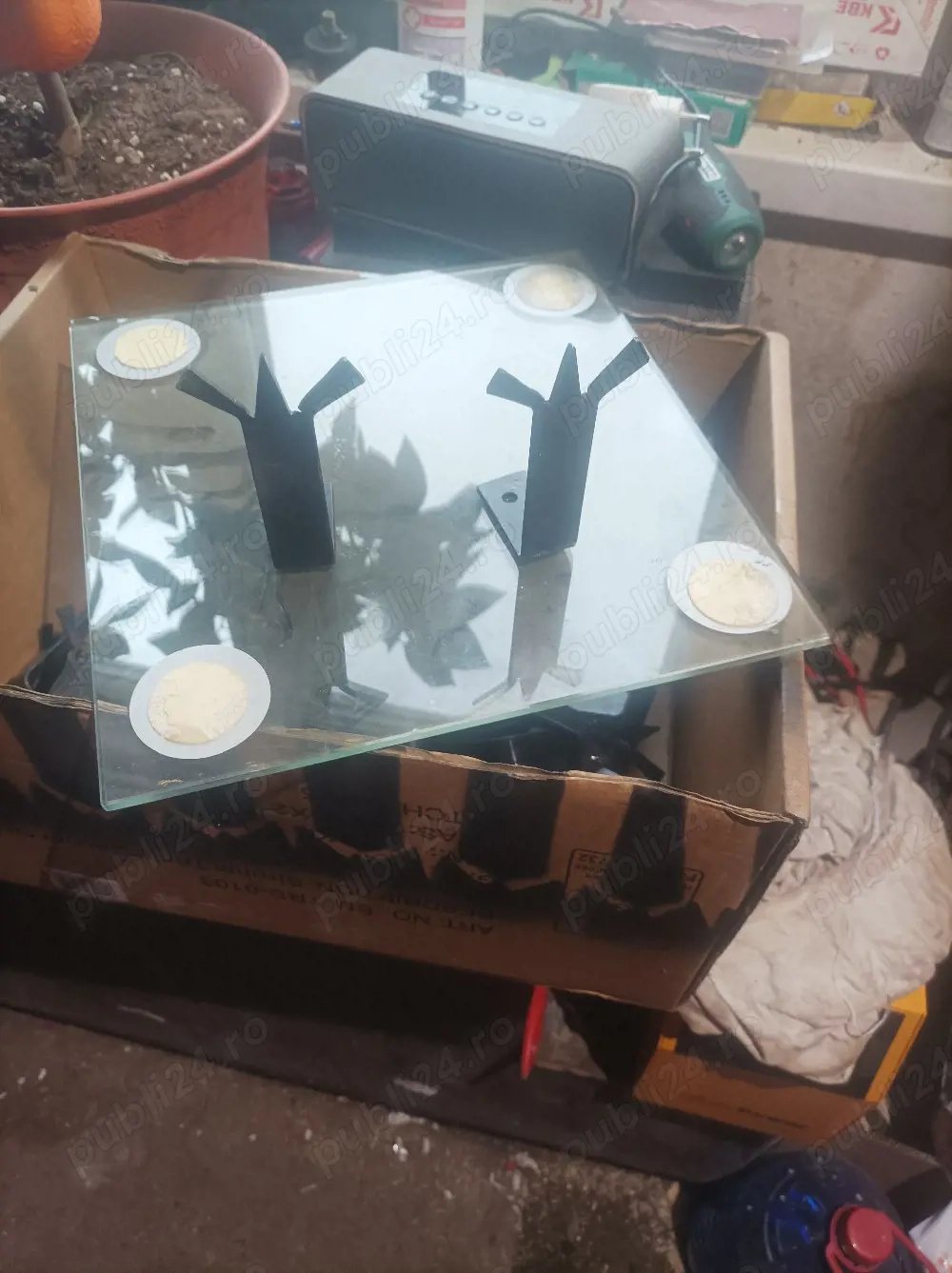 fac parazapezi pentru tabla