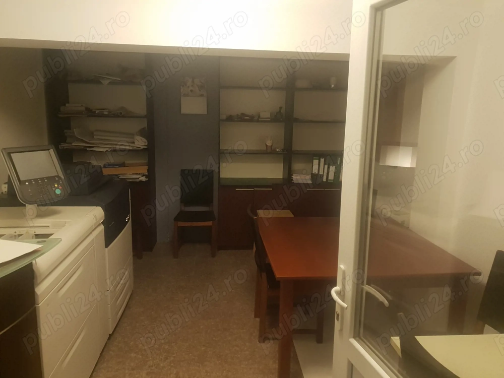 Birou 16 mp Acces direct stradal