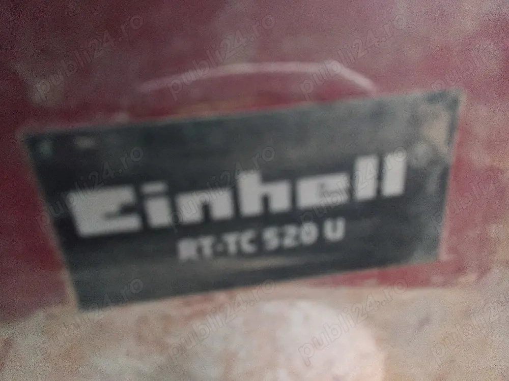 masina taiat gresie pe apa