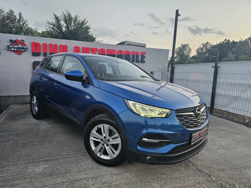 Opel GrandLand X 2021