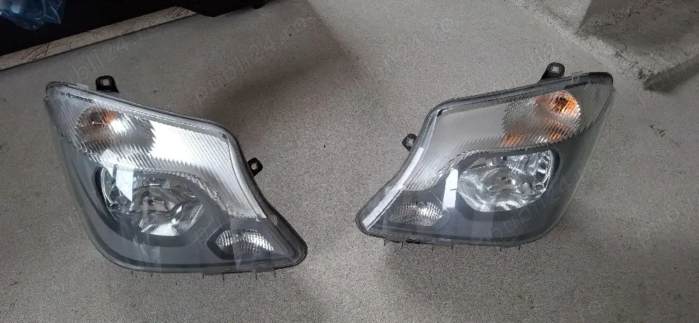 Faruri Sprinter facelift W906