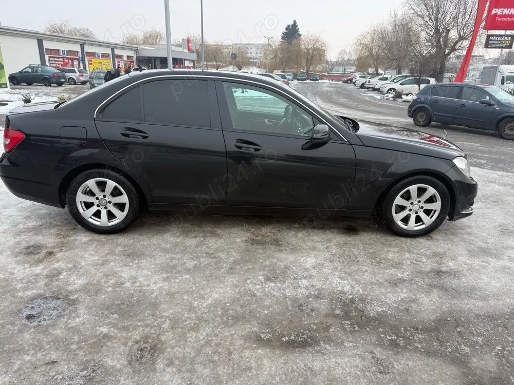 mercedes c200 din 2012 