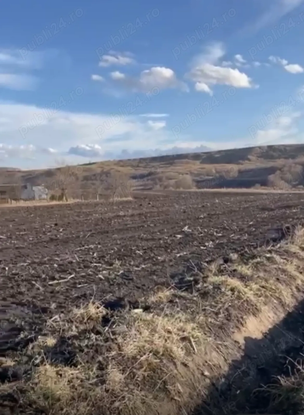 teren de vanzare Cajvana iesire oras zona Camp