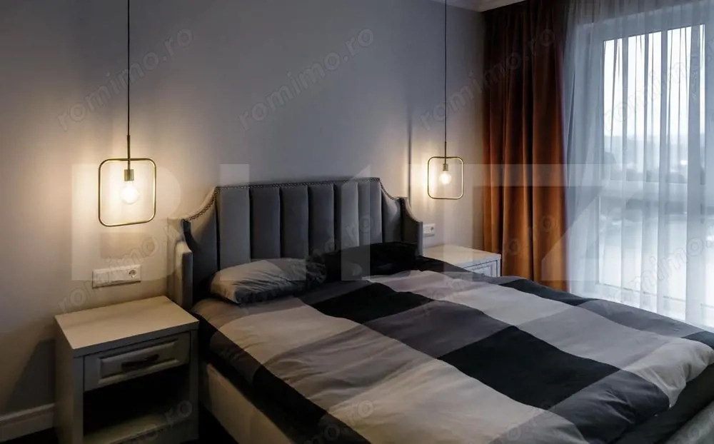 Apartament 2 camere, lux, parcare, zona Andrei Muresanu