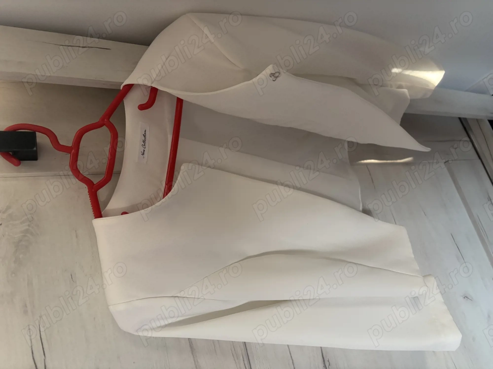 Rochie de cununie și sacou 