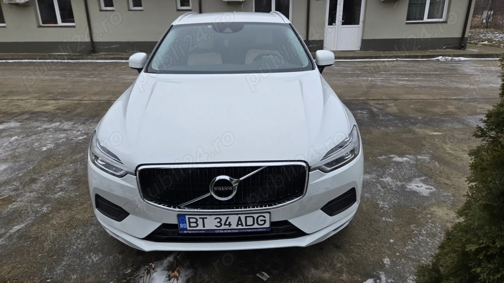 VOLVO XC60 anul 2021