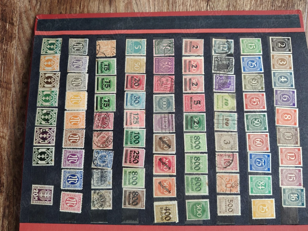 Pentru colecționari 