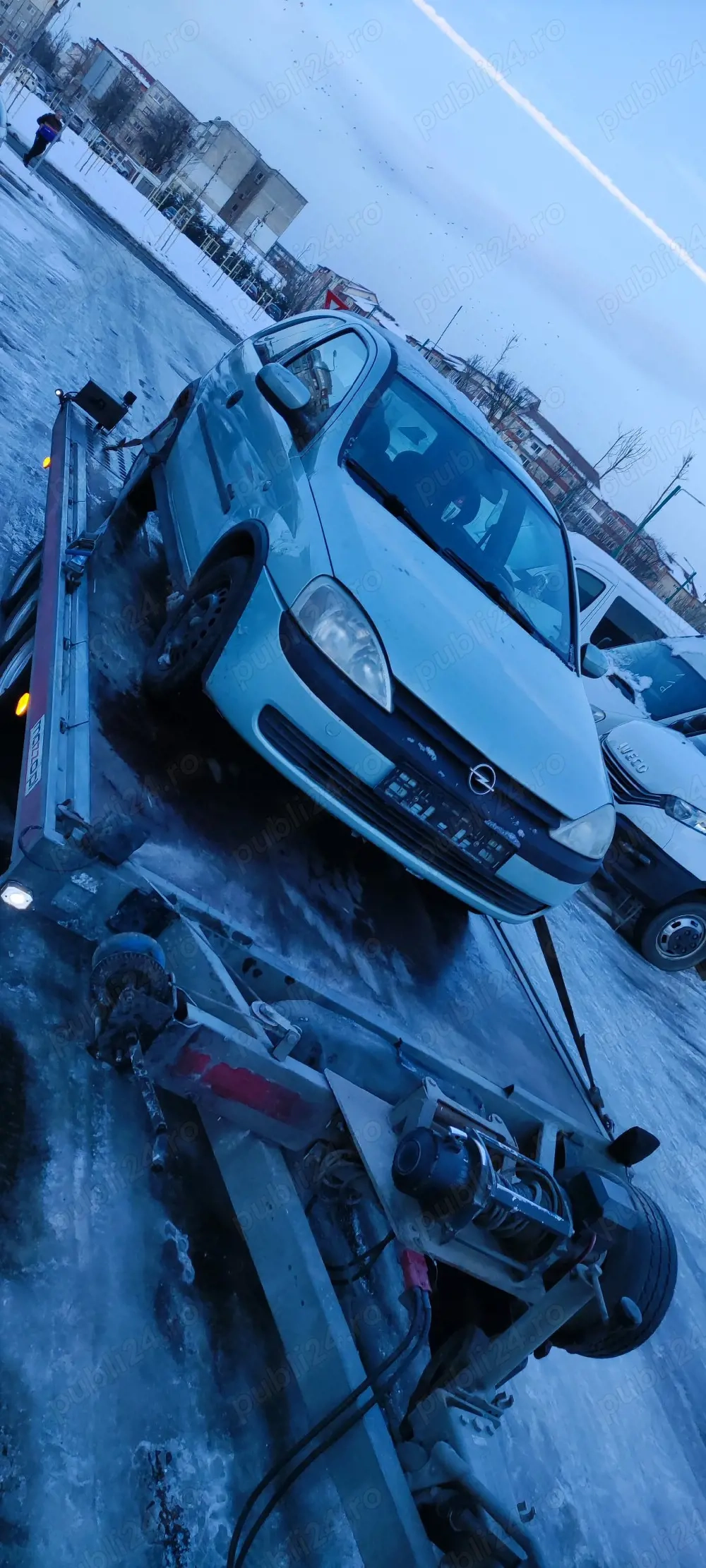 dezmembrez opel corsa c 1,2 benzina
