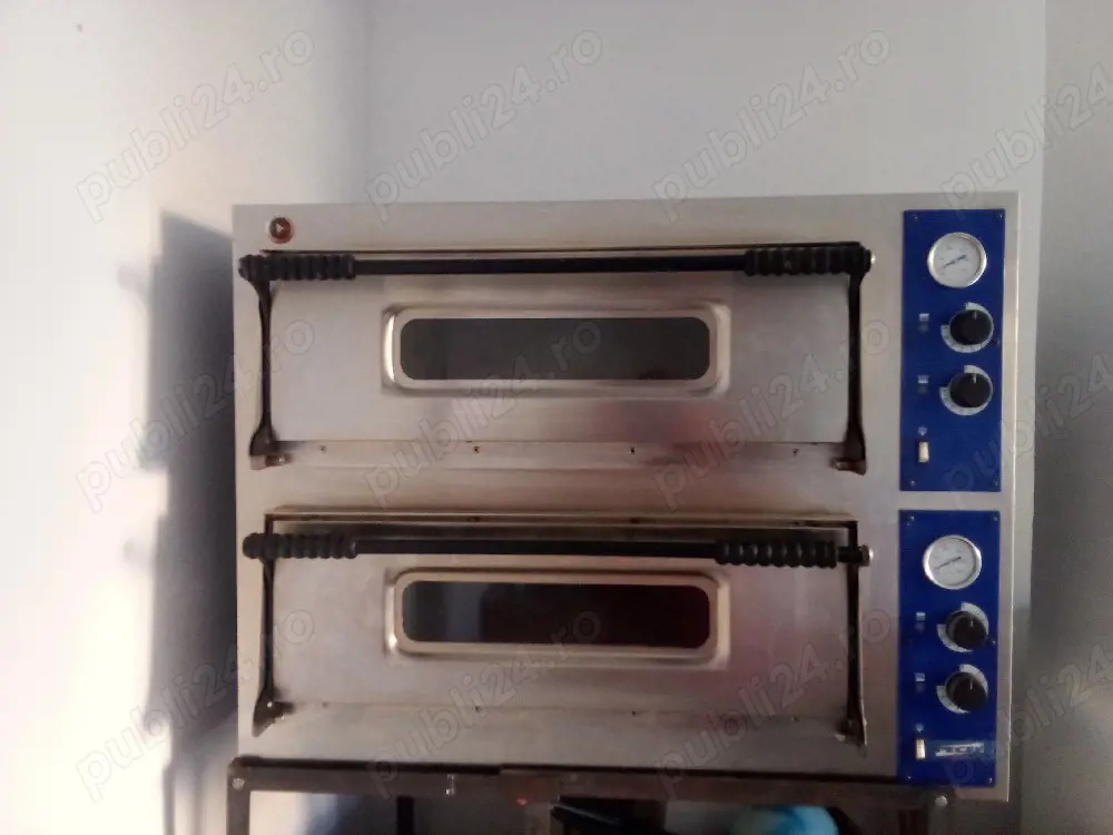 Cuptor de pizza profesional