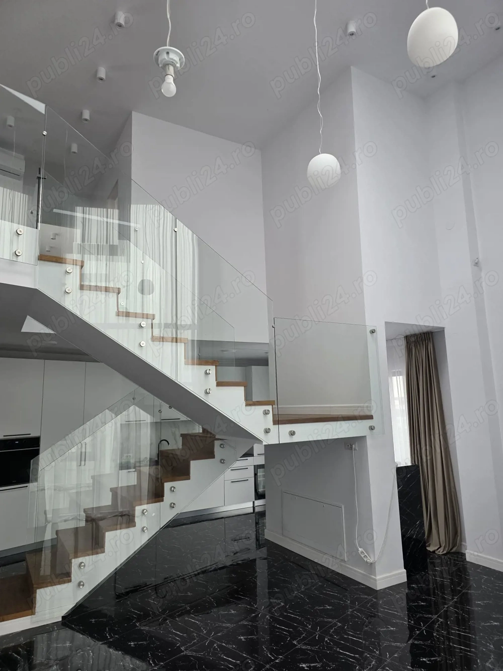 Penthause, 200mp, ultimul nivel, terasa exterioara, str.Ctin Brancusi, Cluj