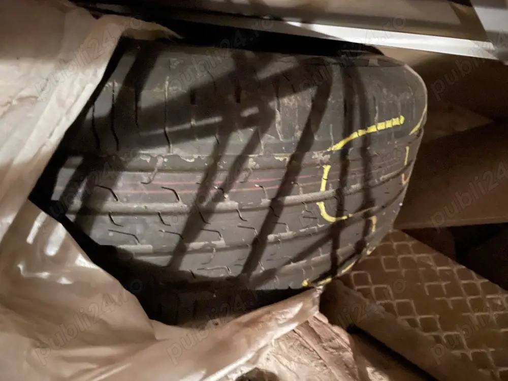 4 anvelope Continental 215/65/17 (noi)