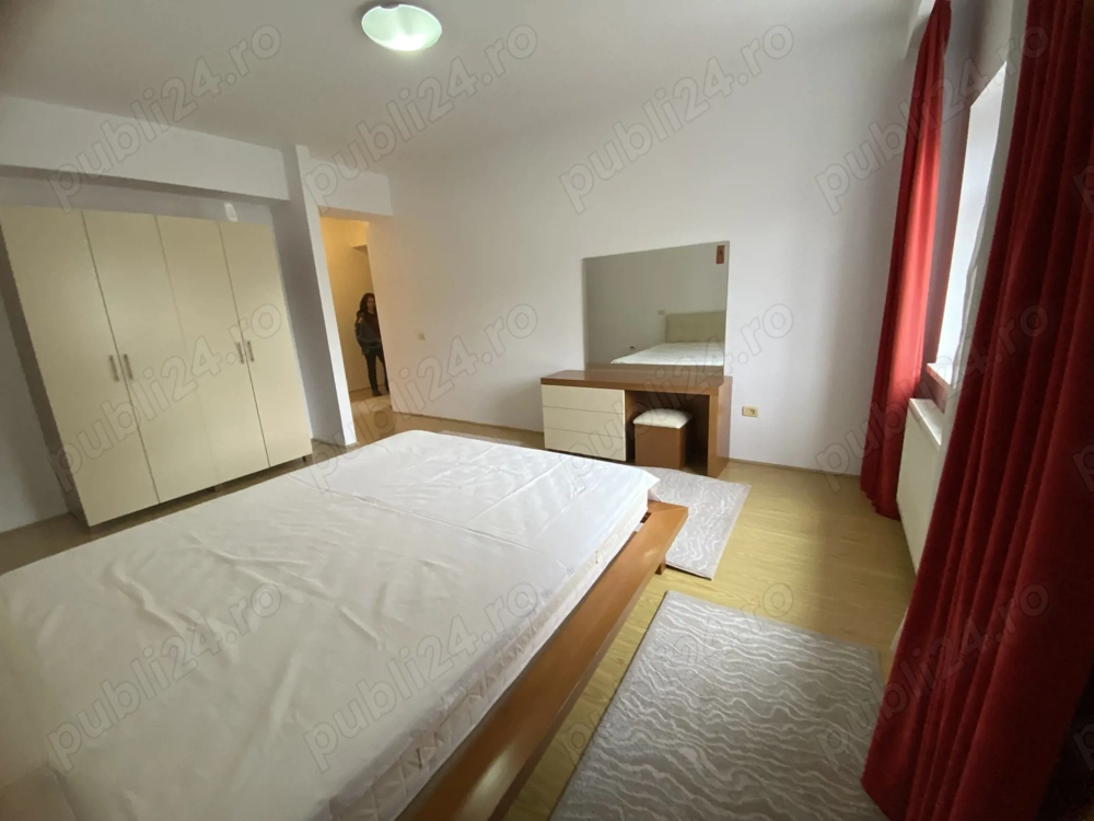 Alba Iulia, apartament 2 cam 87 mp CentralaProprie