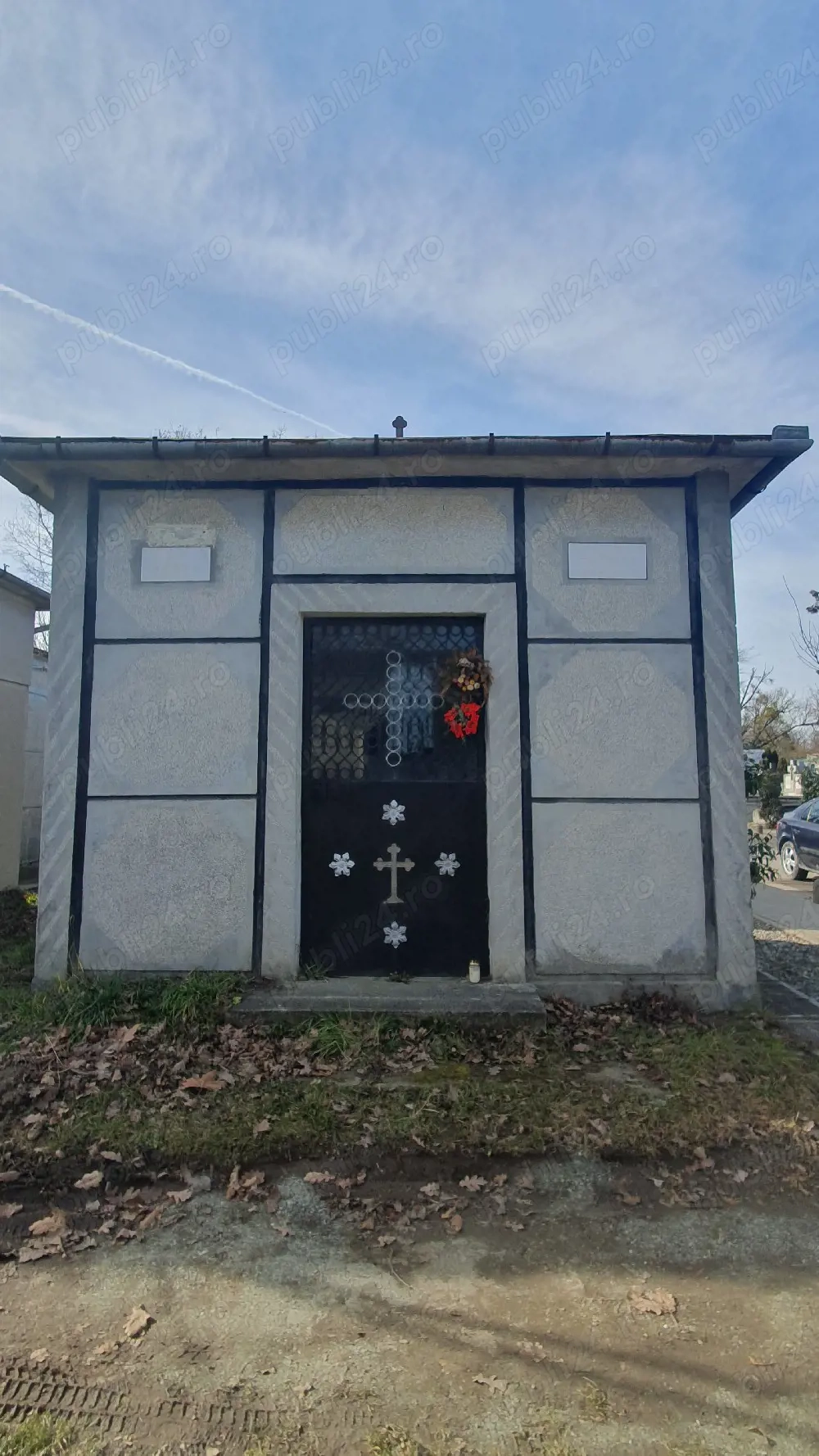 vânzare loc de veci