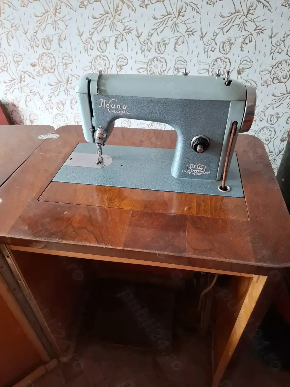 Mașină de cusut Ileana
