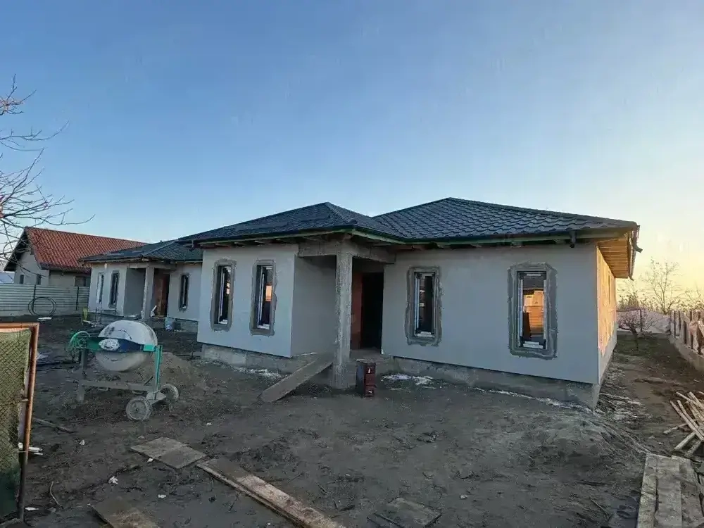 Casa parter 3 dormitoare 