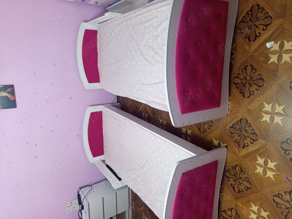 Vand urgent 2 Paturi Fete Super Oferta 1 500 lei