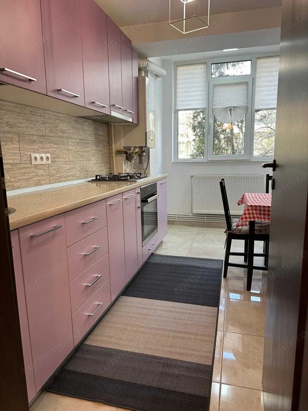 Apartament 3 camere Mazepa 1, ,et 1