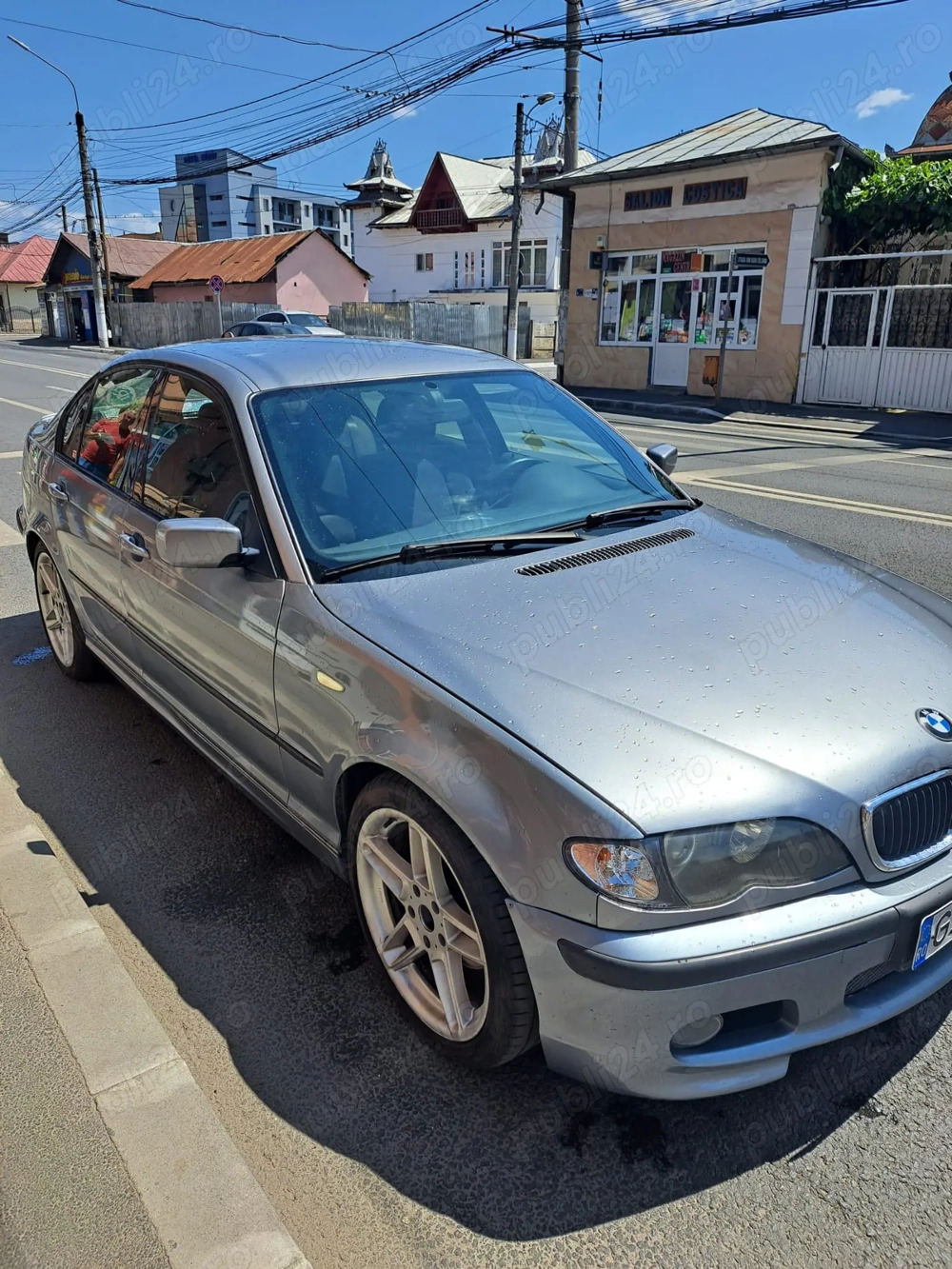 Vind BMW 320 D stare bună