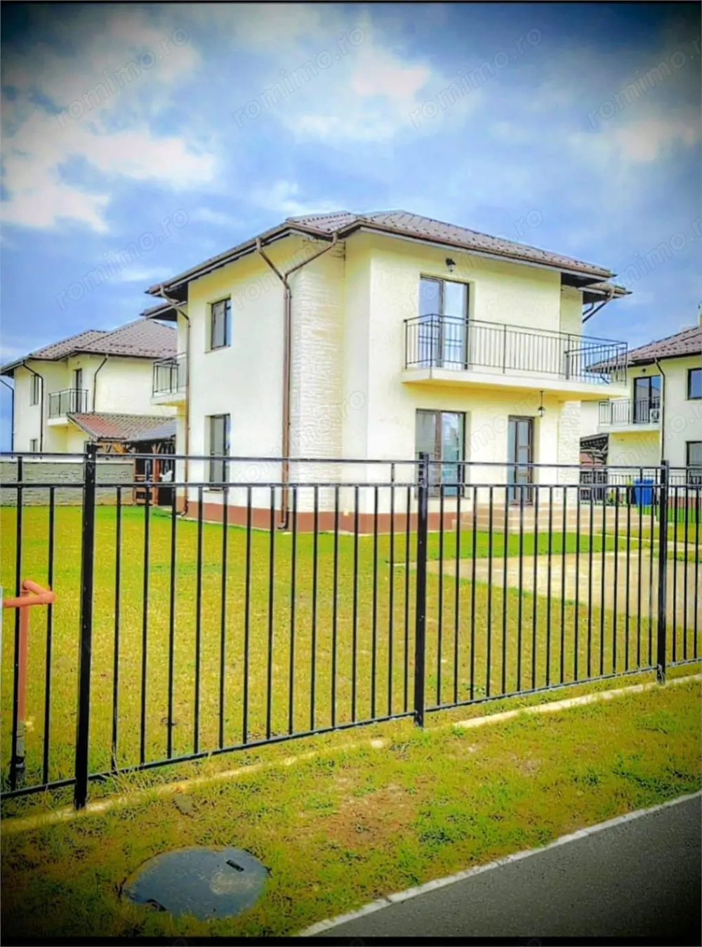 Casa 5 camere moderna de inchiriat cartier rezidential