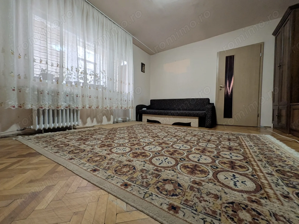 Apartament 2 camere-Zona  Soarelui-Parter-99.000 euro -Comision 0