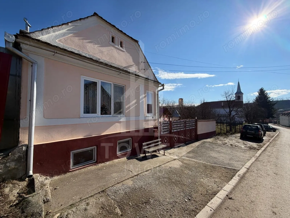 Casă de vânzare la Ocna Sibiului