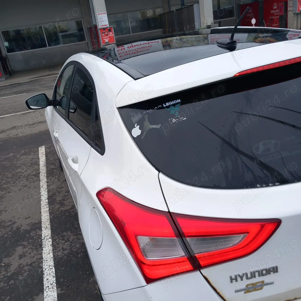 Hyundai i30 GD 1.6 CRDi, panorama , distribuție lanț,manual 6+1 unic proprietar,consum foarte mic!