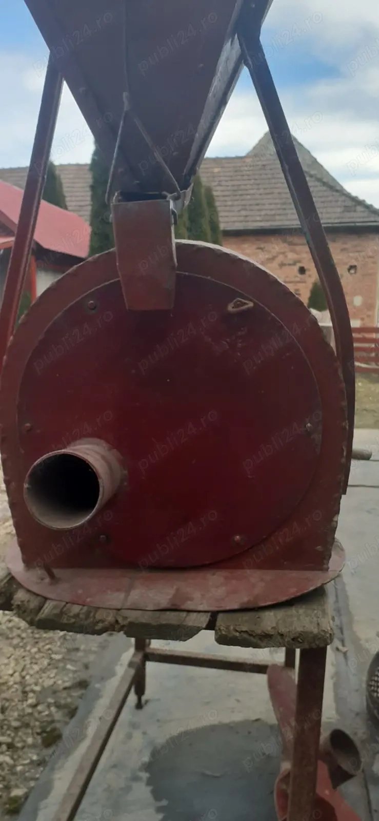 Moară de măcinat !