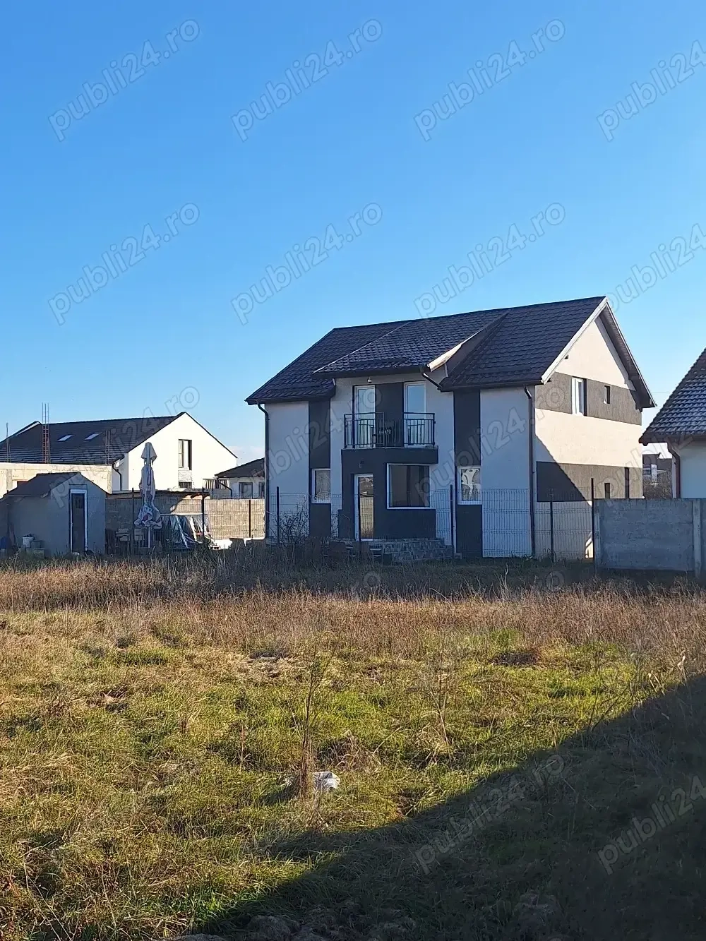 Casa de vanzare in Orizont