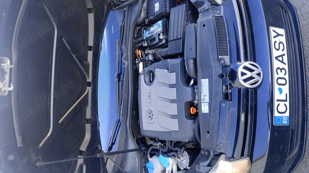 Vând Volkswagen golf VI 