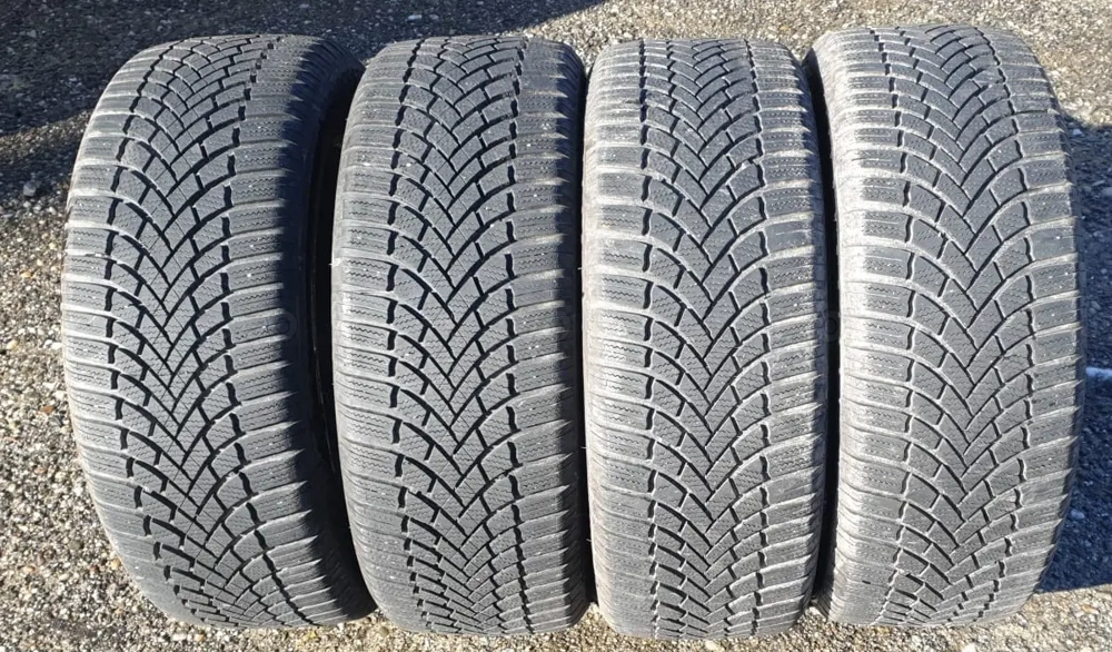 set 4 anvelope M+S/iarna 225/55/17 Bridgestone +7 mm DOT 2122