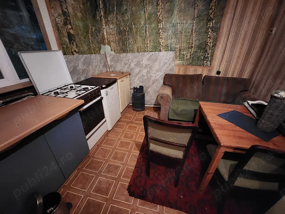 Inchiriez garsoniera