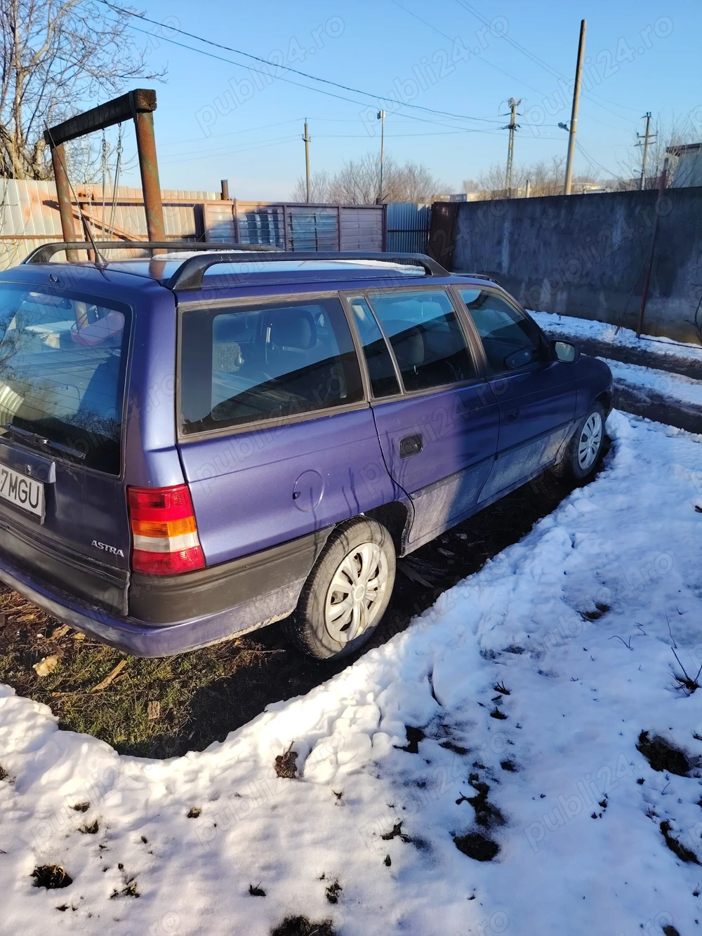 Opel astra benzină