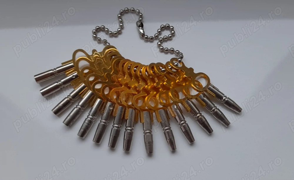 Ceas de buzunar -  set de 14 chei pentru ceasuri de buzunar