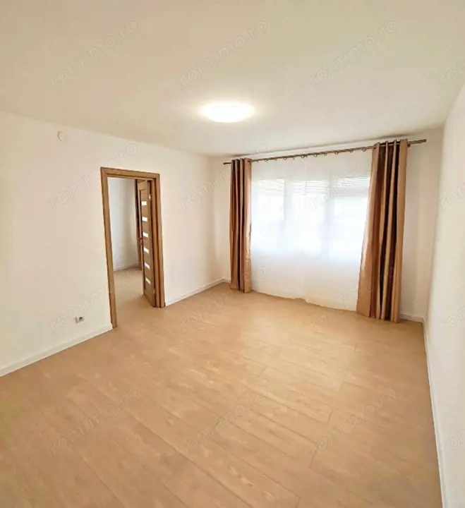 Apartament 2 camere -Renovat | Vad Comercial