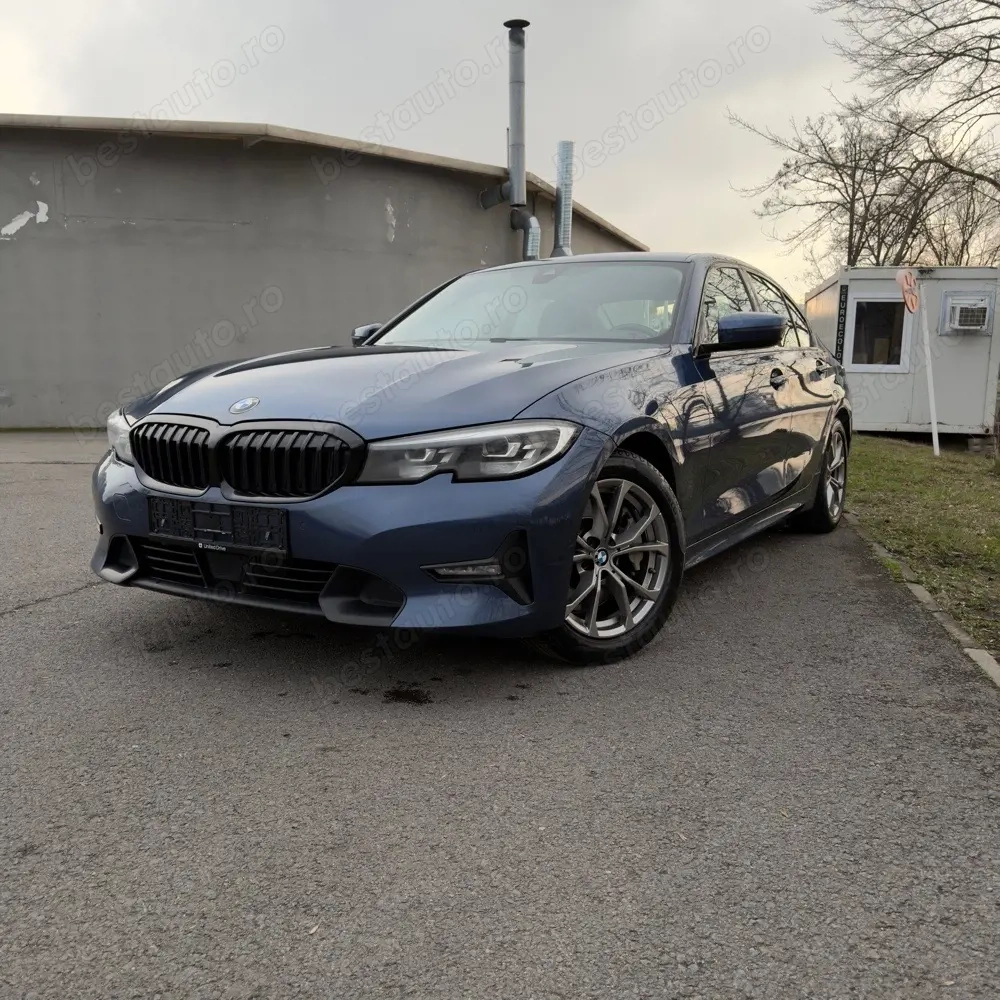 BMW 330i Sport Line Istoric BMW