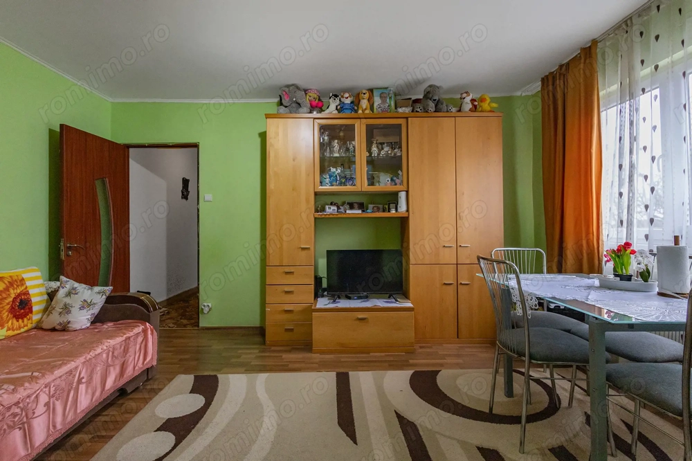 De vanzare apartament 2 camere in Buzias