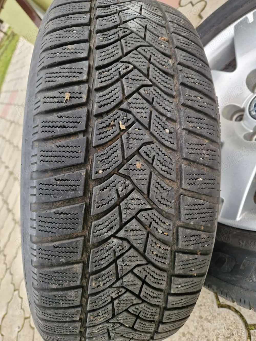 4 anvelope iarna Dunlop 215/60/R16