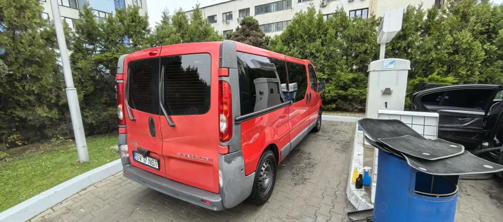 microbuz 8+1 singur proprietar