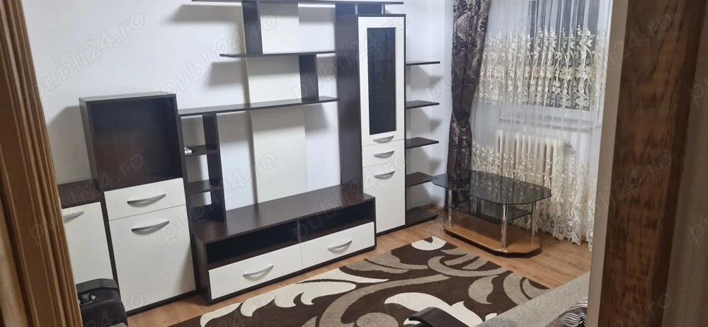 Vand apartament 2 camere in centrul oraşului Slobozia
