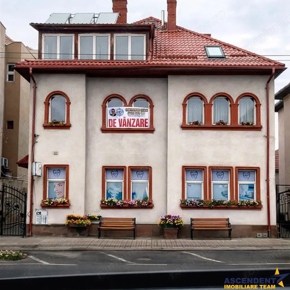 Volum arhitectural remarcabil:Sediu firma, Clinica,Investitie,Rezidenta,Centru Civic,Brasov - LIVE -
